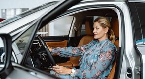 Lexus otevíra v průhonicích svůj čtvrtý showroom
